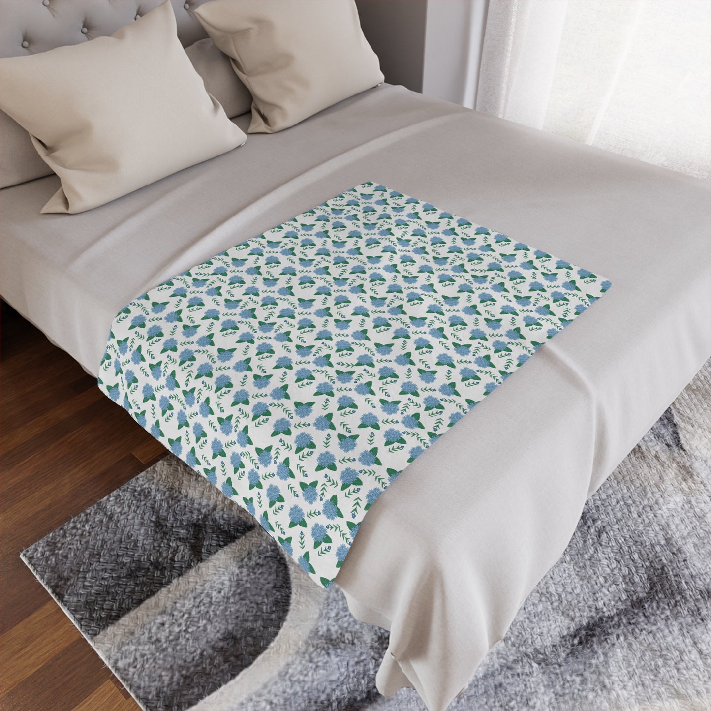 Hydrangea Minky Blanket